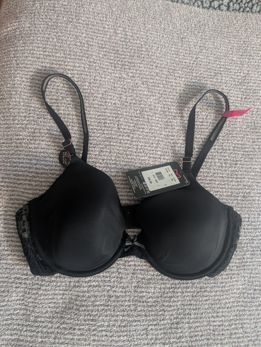 Maidenform Underwire Black Padded T-Shirt Bra with Lace
